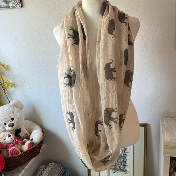 Elephant Patterned Wrap Circle Scarf Large Cream Black Flowy Cotton Linen - Picture 1 of 9